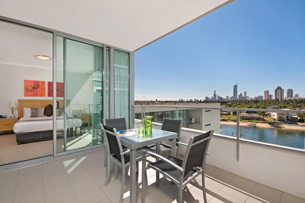 Ultiqa Freshwater Point Resort Broadbeach Gold Coast Bagian luar foto