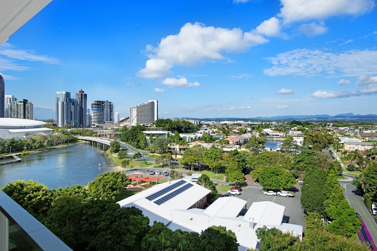 Ultiqa Freshwater Point Resort Broadbeach Gold Coast Bagian luar foto
